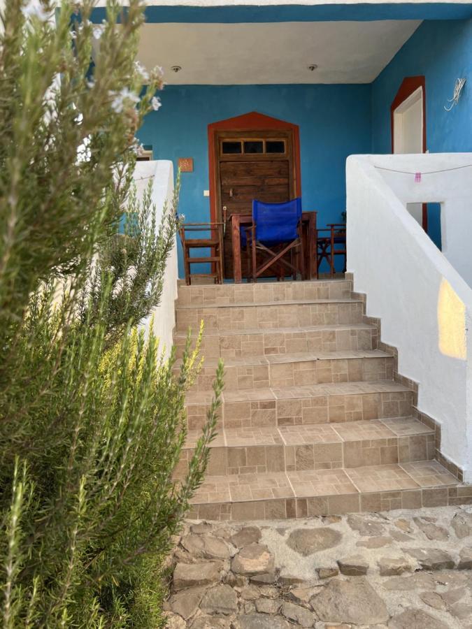 Hellas